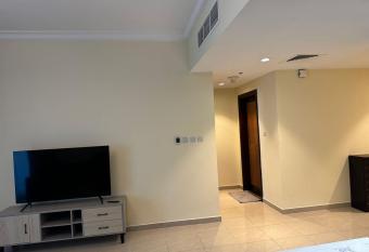 Ajman corniche has rooms with a private hot tub