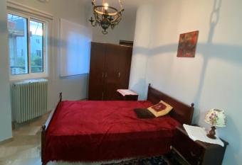 Christina s Apartment allows 18 year olds to book a room