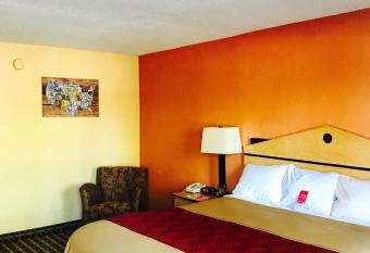 Milan Inn & Suites has Smoking rooms