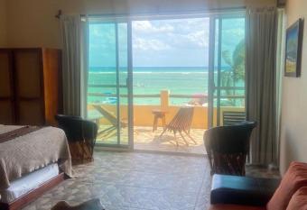 Hidden Jems Mahahual Suites has Balcony rooms