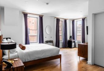 Canal View, Dtwn Bangor, Steps To Great Restaurants, Room # 210 allows 18 year olds to book a room