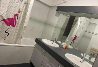 Chand Mama allows 18 year olds to book a room