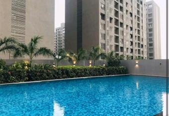 VHHS studio apartment ,surat airport has Balcony rooms
