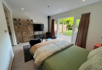 Huisje Teak has Balcony rooms