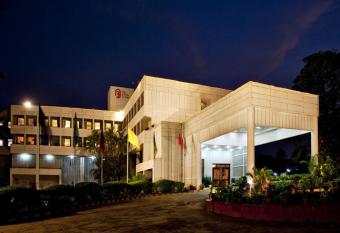 Hotel Kalinga Ashok has Smoking rooms