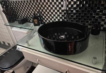 Flat em Santos no Gonzaga a tr  s quadras da praia has Balcony rooms