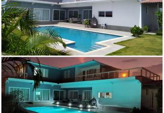 Villa Brusa has Balcony rooms