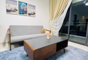 Seaview 2BR Forest City Beach & tuas dutyfree shop has Balcony rooms