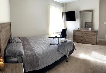 AZGuestHouse at Halifax Queen Bedroom&SharedBathroom3 has Balcony rooms