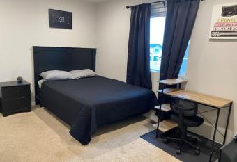 AZGuestHouse at Halifax Queenbedroom-Sharedbathroom2 has Balcony rooms