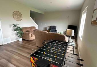 AZGuestHouse at Halifax Queenbedroom-Privatebathroom has Balcony rooms