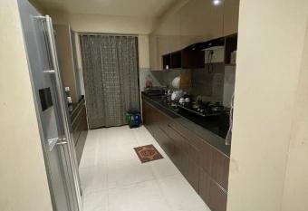 Lake side holiday home has Balcony rooms