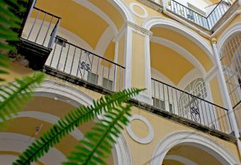 Aqua Mirabilis Relais de Charme has Balcony rooms