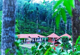 The Dockside Inn Villas and Wooden cottages has Smoking rooms