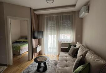 Apartment Mari Mari allows 18 year olds to book a room