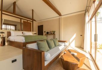 Malaya Villa Kohlarn has Balcony rooms