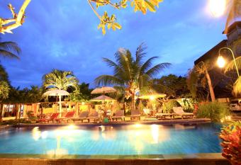 KUDESA Homestay allows 18 year olds to book a room