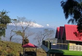 KC Homestay has Smoking/Balcony rooms