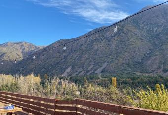 Caba  as Entre Cerros has rooms with a private hot tub