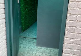 Yongsan 1 has rooms with a private hot tub