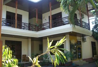 Matahari Tulamben Guesthouse has Balcony rooms