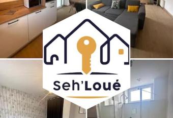 Le cypr  s avec jacuzzi seh lou   has rooms with a private hot tub