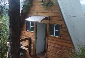 Ridge View Cottage Blue Mountain Wilderness Retreat has Balcony rooms