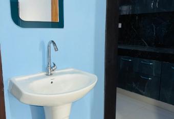 Sumitralay Bhawan has Balcony rooms