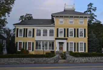 Ej Bowman House Bed & Breakfast allows 18 year olds to book a room