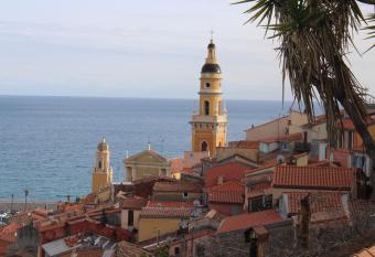 Victoria Palace has Balcony rooms