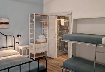 IL MARINAIO BED&RELAX has Balcony rooms