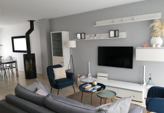 Maison proche Disneyland has Balcony rooms