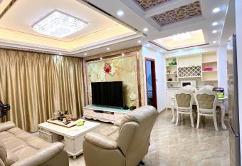                         /                   has Balcony rooms