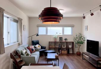                   Isa allows 18 year olds to book a room