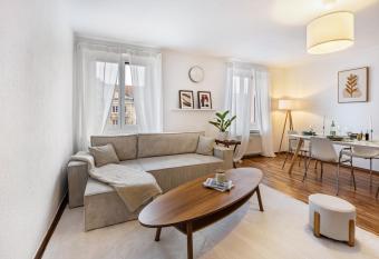 Spa Apartment am Bauhausmuseum has Balcony rooms