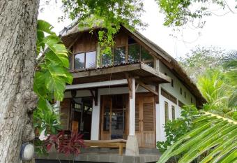 Villa Watumita Sikka has Balcony rooms