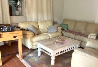 Apartment with garden has Balcony rooms