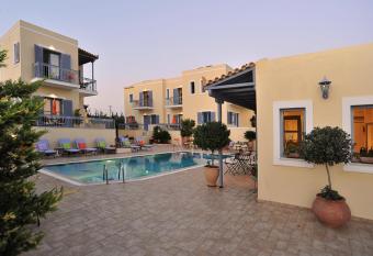 Fistikies Holiday Apartments allows 18 year olds to book a room