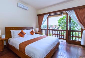 Pelita Matahari 3 BR Private Pool Villas JU09 has Balcony rooms