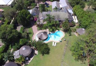 Fish Eagle Manor allows 18 year olds to book a room