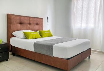 Ayenda 1138 Apartahotel 109 allows 18 year olds to book a room