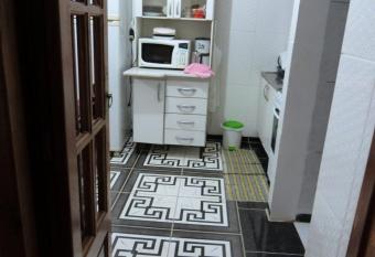 Apartamento emregi  o central has Balcony rooms