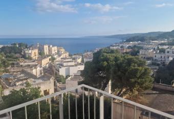 Edy Sweet Family Casa Vacanza has Balcony rooms