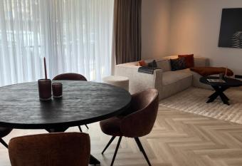 Boulevard 3F has Balcony rooms