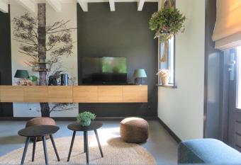 B&B Hartenlust kamer de Boomgaard has Balcony rooms