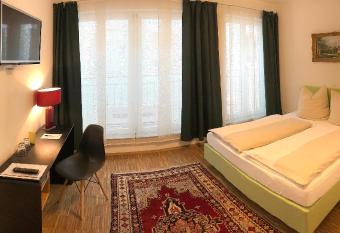 Hotel Freisch  tz has Balcony rooms