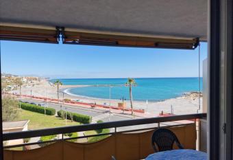 Laguna Blu has Balcony rooms