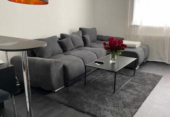 Zentrale Unterkunft in Duisburg n  he Hbf has Balcony rooms