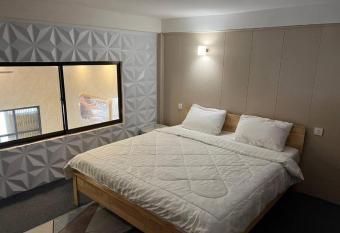 Whitehouse Guesthouse allows 18 year olds to book a room