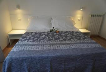 Romana Guest House has Balcony rooms